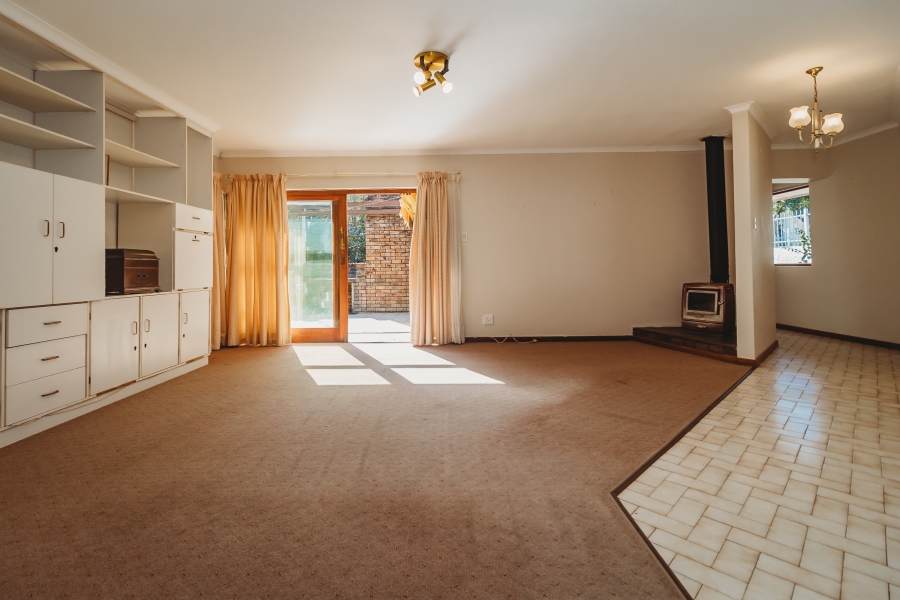 5 Bedroom Property for Sale in Camphersdrift Western Cape